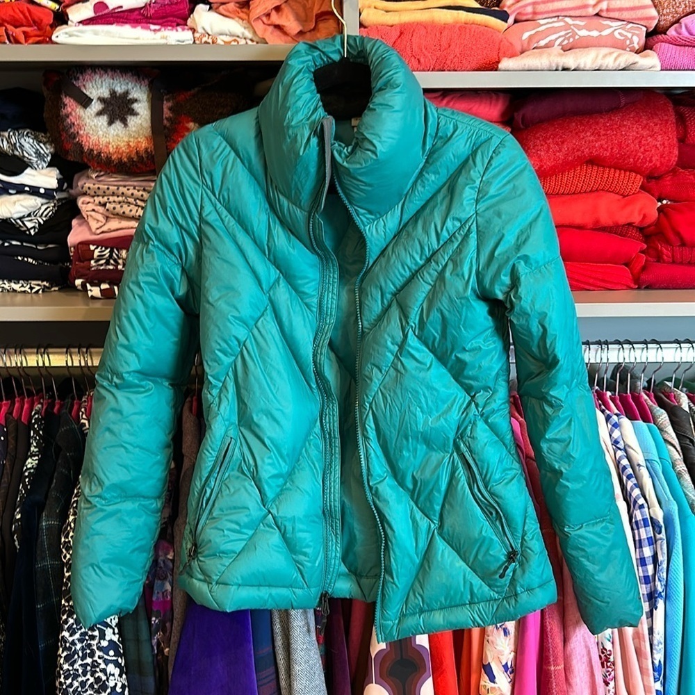 Champion green puffer jacket size XS